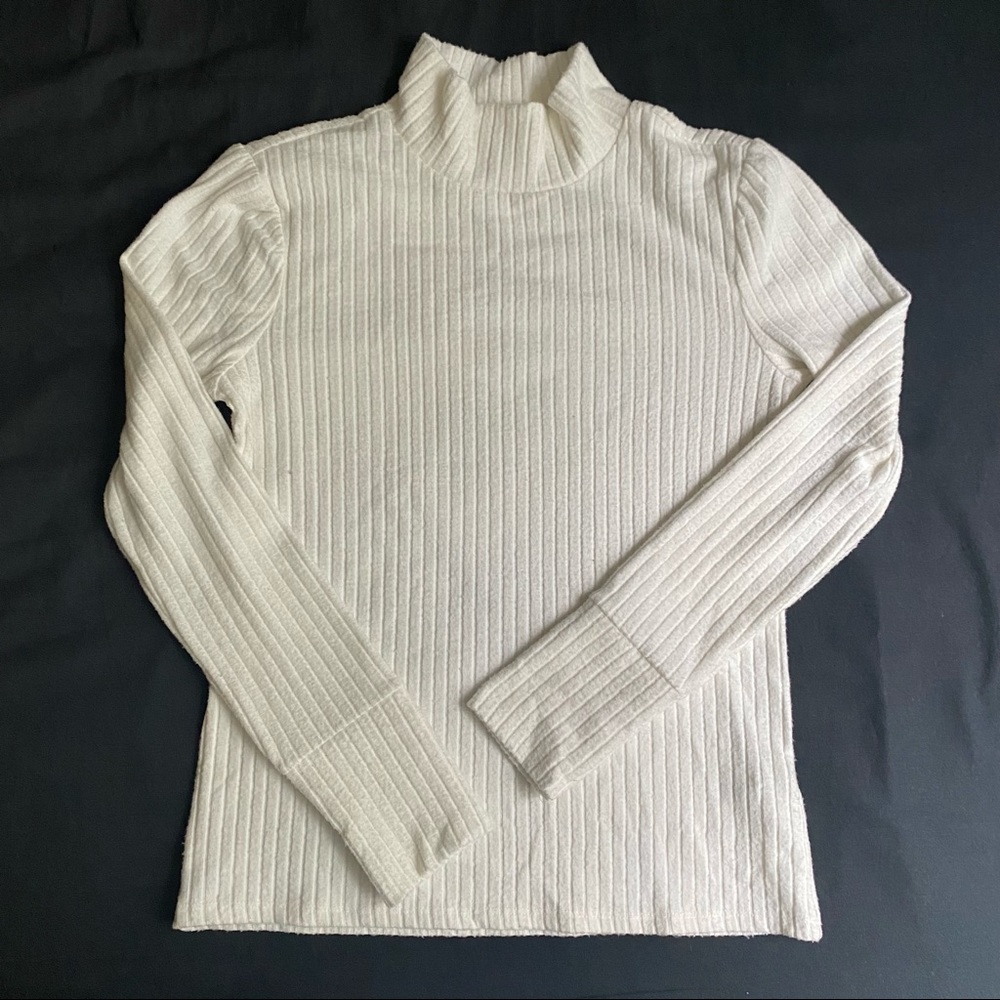 Turtle neck sweater